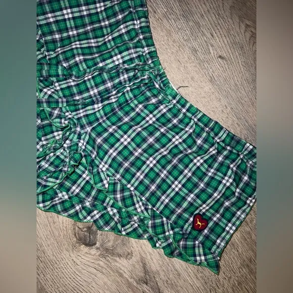 Vintage Early 2000’s VSPINK UNIVERSITY Green and white plaid shorts